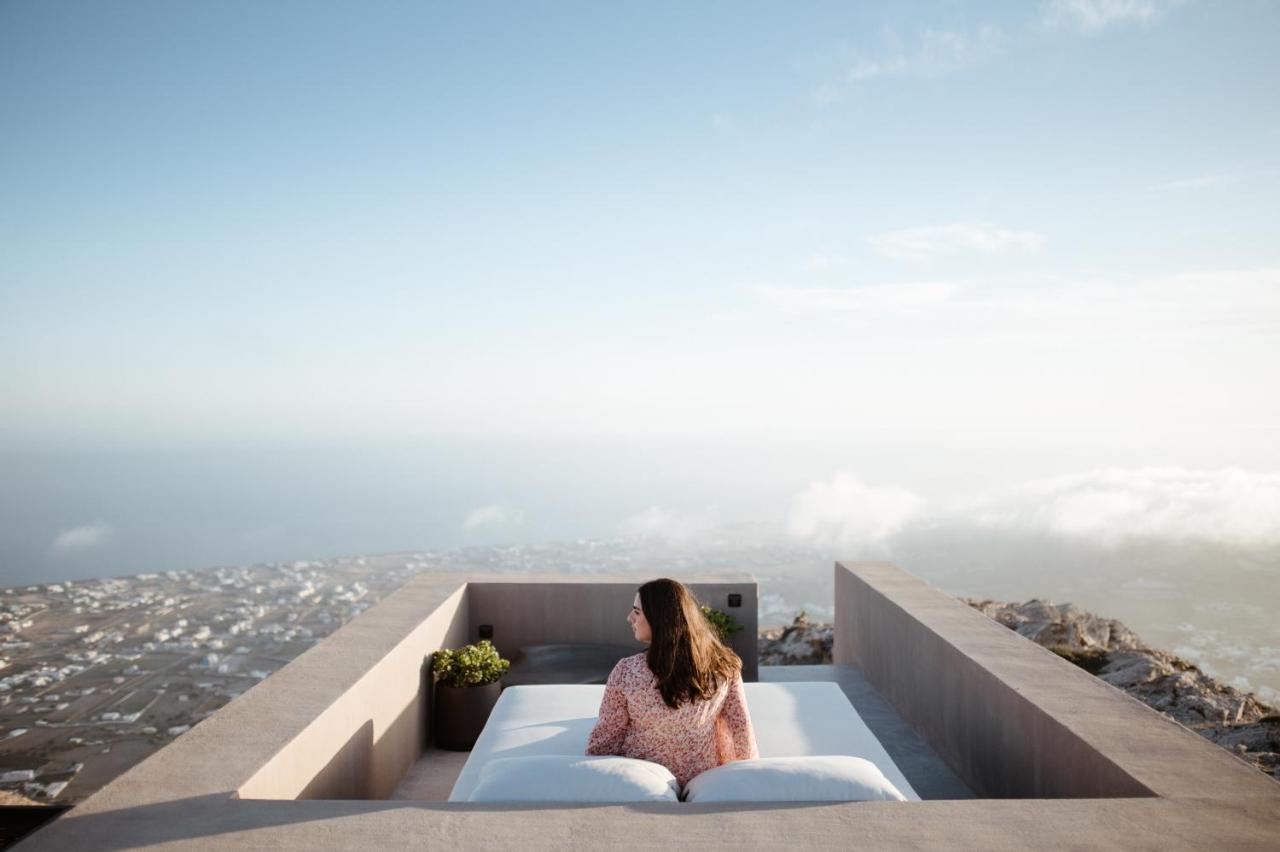 Santorini Sky, The Lodge Pyrgos Kallistis Luaran gambar